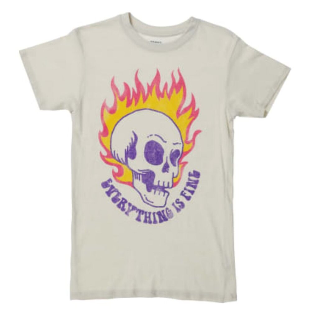 🍒 5/$25 🍒 Graphic T Shirt Everything is Fine Flaming Skull - Picture 2 of 5